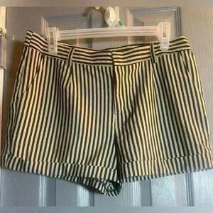 Forever 21 beige & black striped shorts. women’s Size large EUC